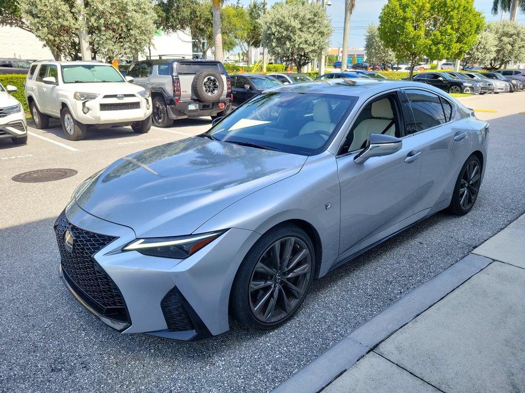 Used 2022 Lexus IS 350 F Sport RWD image 2