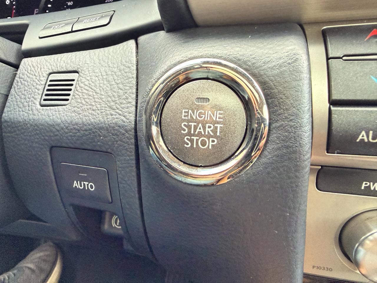 Used 2013 Lexus LS 460 L w/ Ultra Luxury Pkg image 37