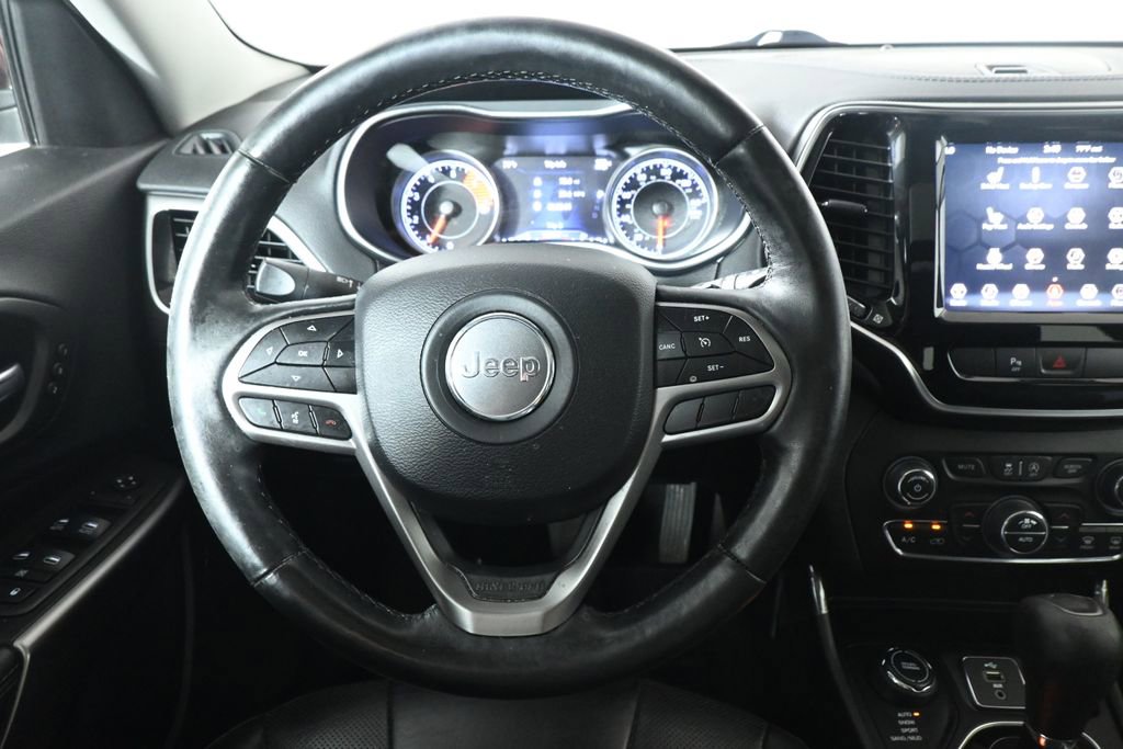 Used 2019 Jeep Cherokee Limited AWD/4WD image 18