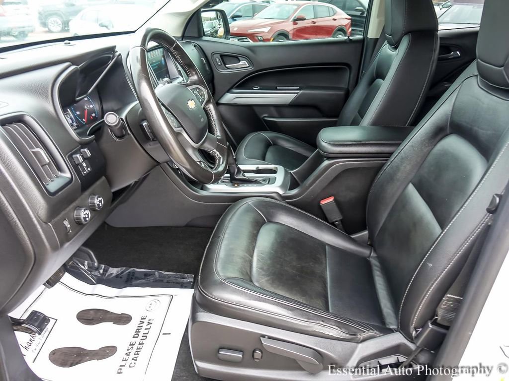 Used 2018 Chevrolet Colorado LT w/ Redline Special Edition AWD/4WD image 9