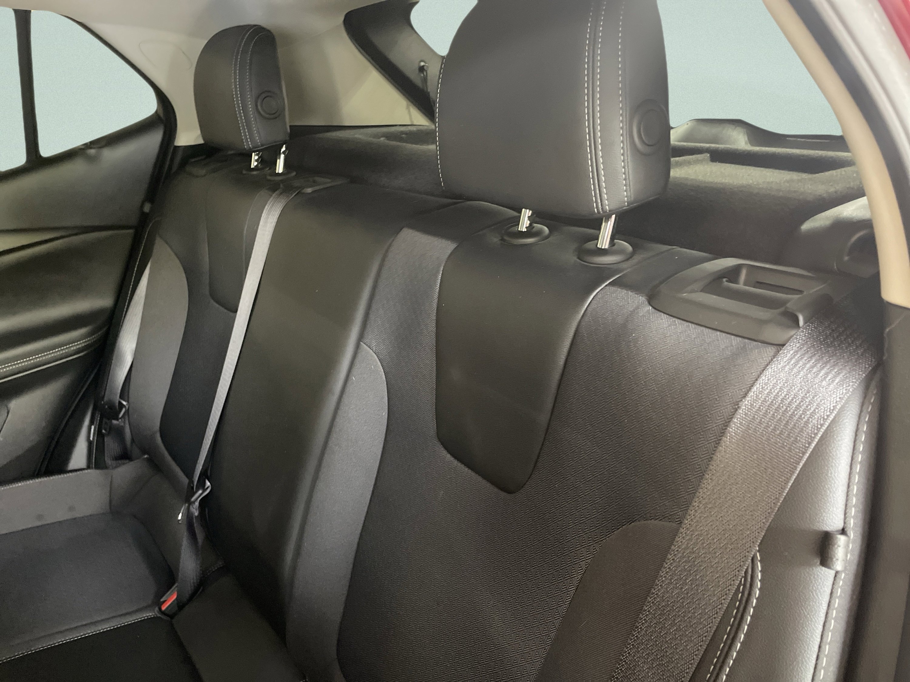 Used 2023 Buick Encore GX Preferred w/ Cold Weather Comfort Package image 11