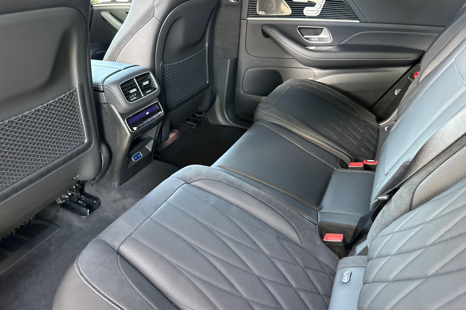 New 2026 Mercedes-Benz GLS 63 AMG 4MATIC image 22