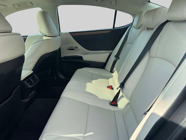 Used 2024 Lexus ES 250 w/ Premium Package AWD/4WD image 15