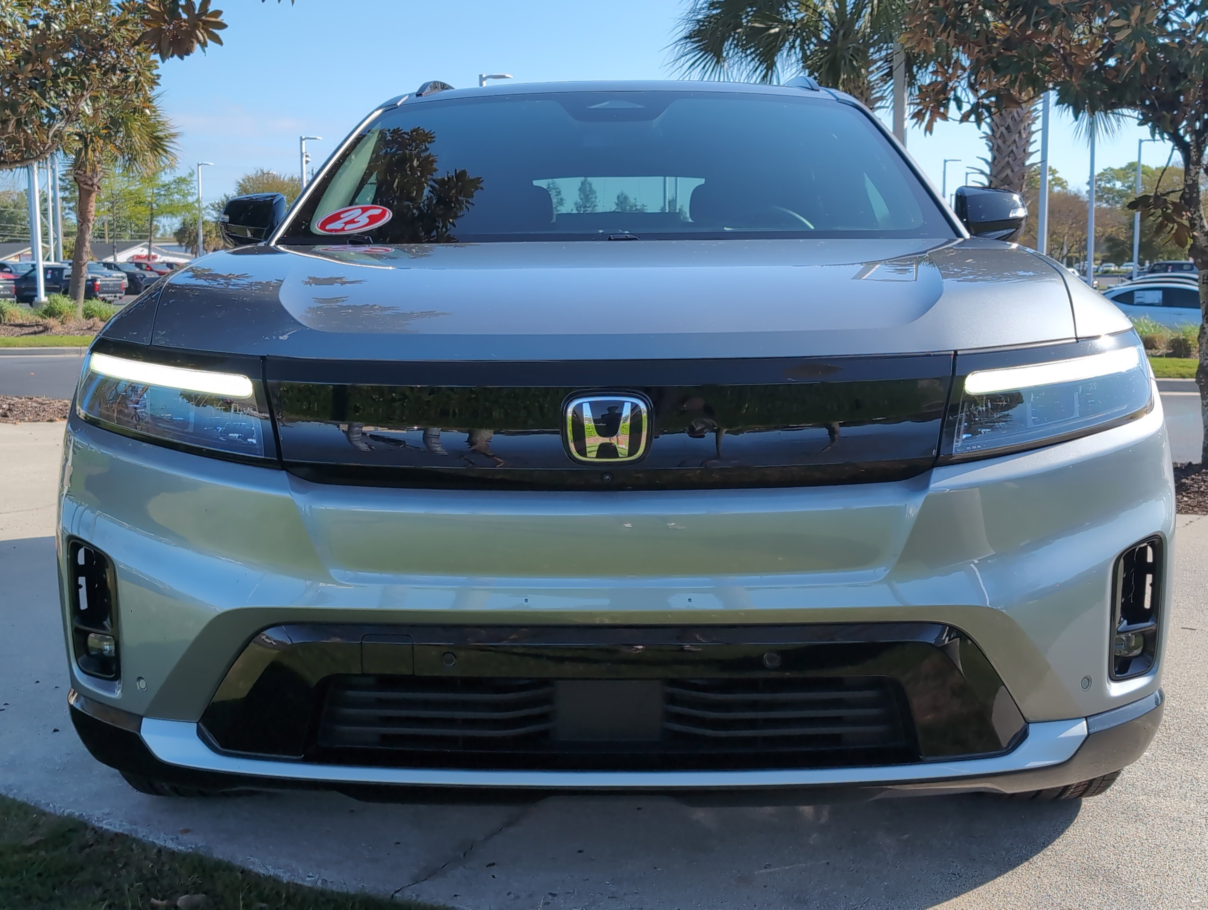 Used 2025 Honda Prologue Elite image 3