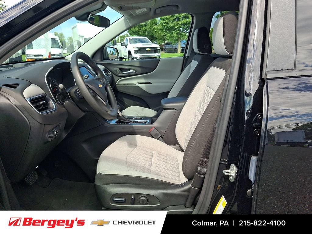 Certified 2024 Chevrolet Equinox LS w/ LS Convenience Package FWD image 16