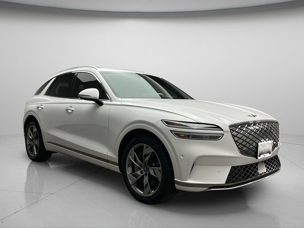 Certified 2025 Genesis Electrified GV70 AWD/4WD video 1