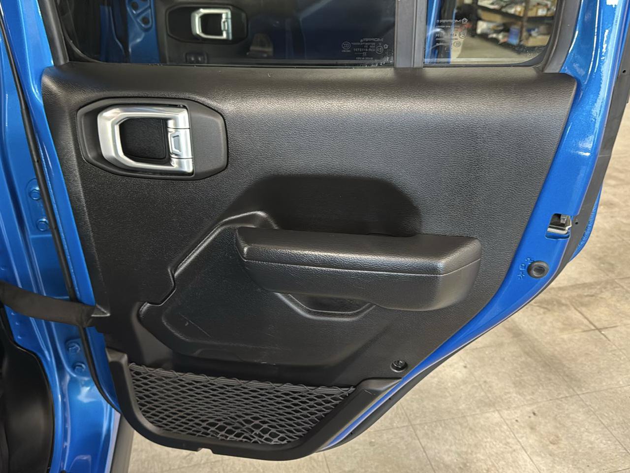 Used 2024 Jeep Wrangler Unlimited AWD/4WD image 53