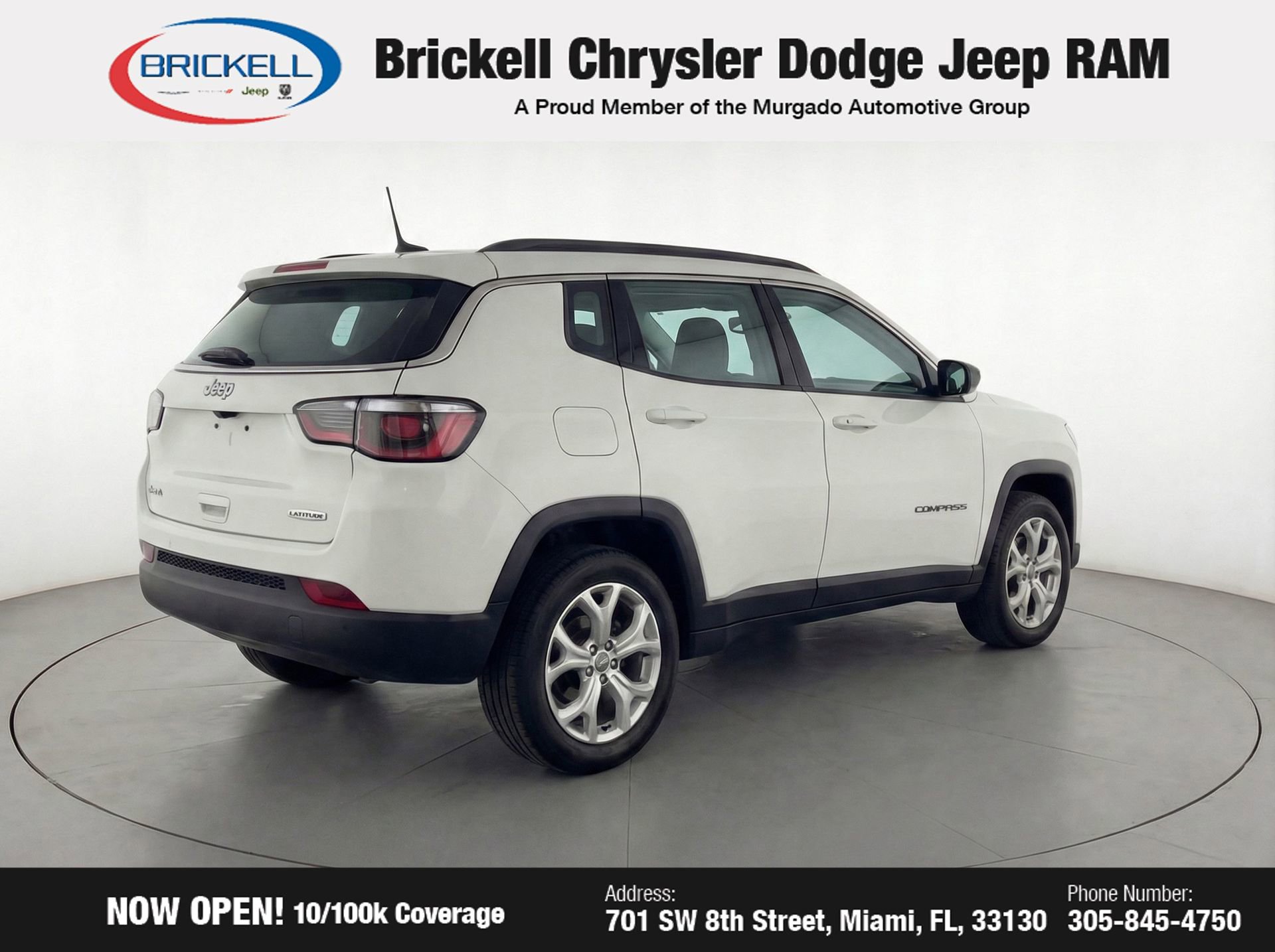 Used 2025 Jeep Compass Latitude image 4