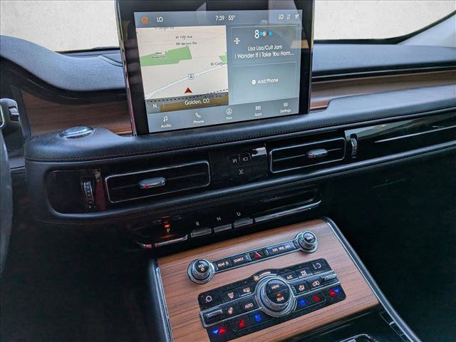 Used 2020 Lincoln Aviator Reserve w/ Elements Package Plus AWD/4WD image 16