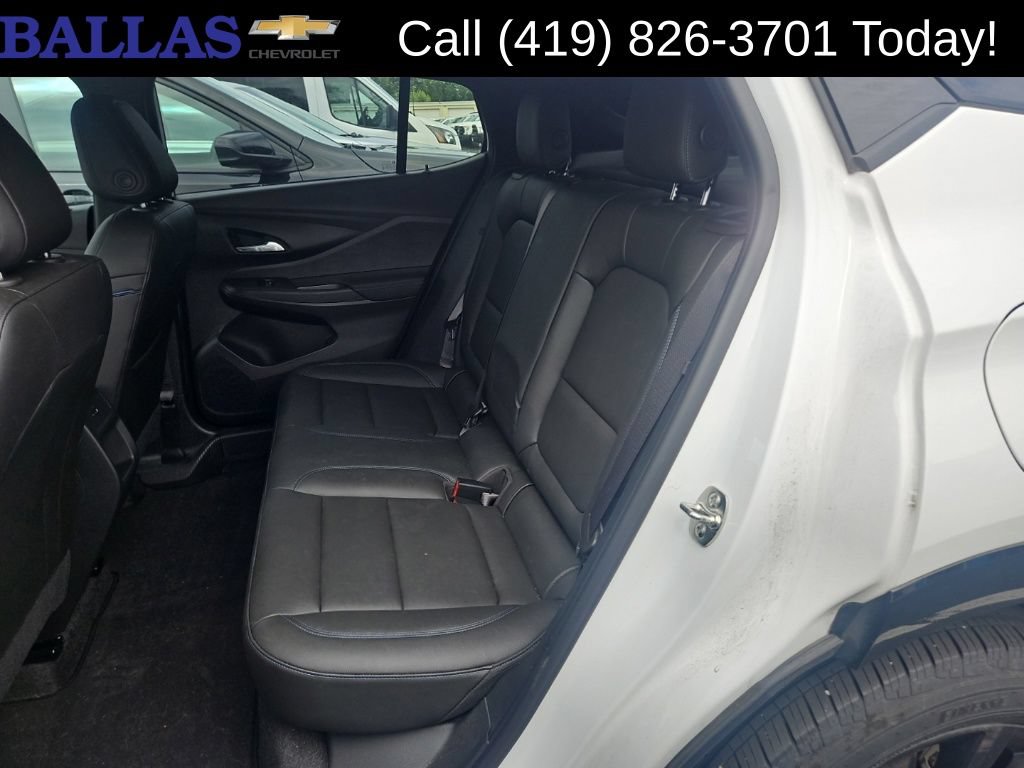 Certified 2025 Buick Envista Sport Touring w/ Convenience I Package FWD image 12