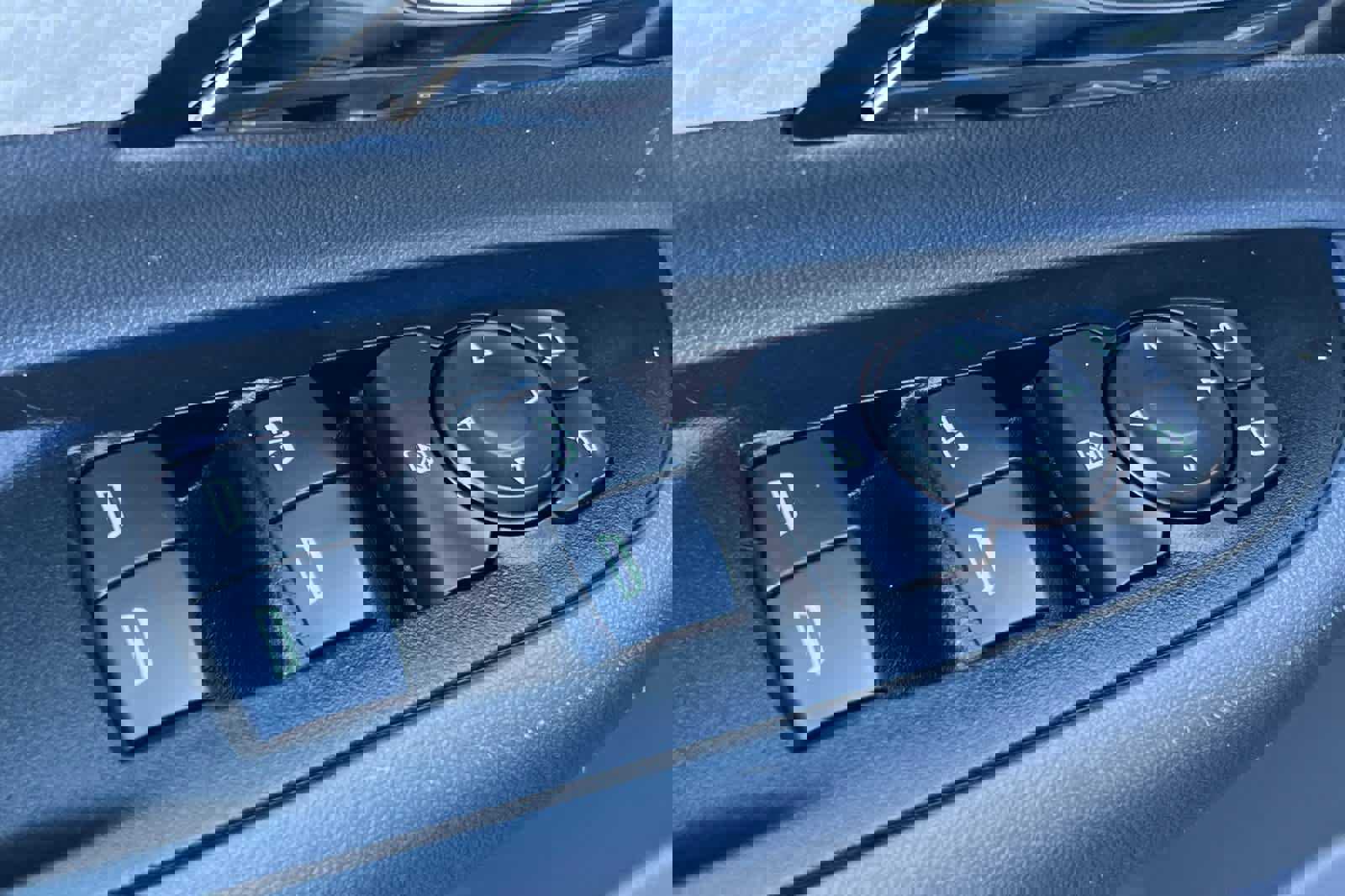 Used 2019 Chevrolet Bolt LT image 13