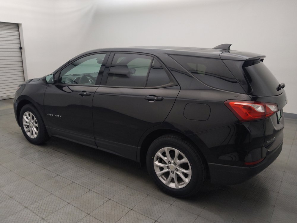 Used 2019 Chevrolet Equinox LS w/ LS Convenience Package AWD/4WD image 3