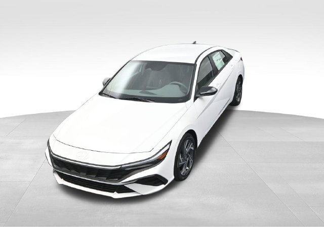 Certified 2025 Hyundai Elantra SEL FWD image 25