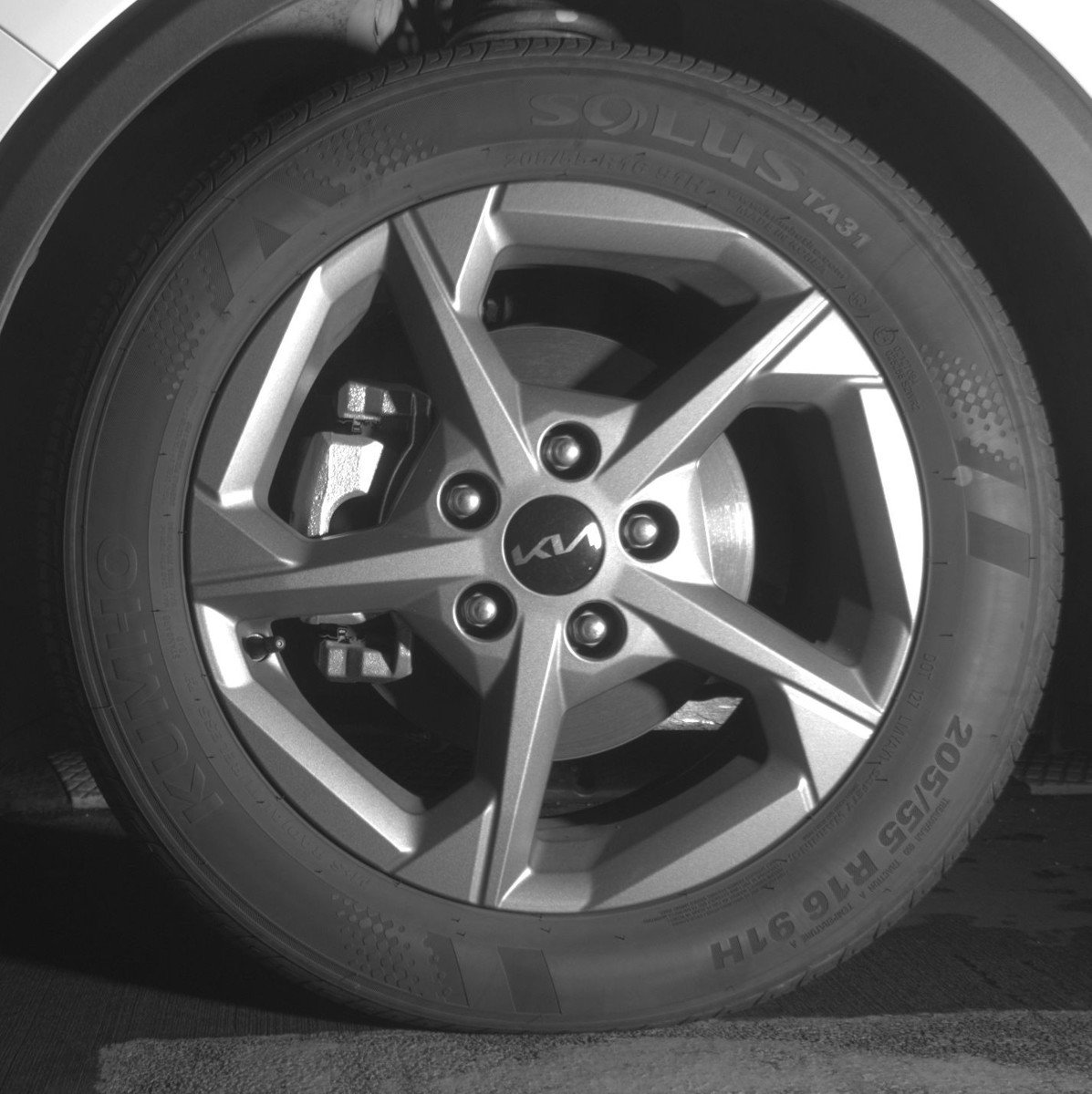 Used 2025 Kia K4 LXS image 12