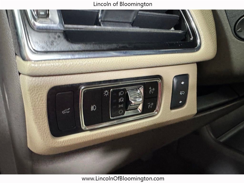 Used 2024 Lincoln Navigator Reserve AWD/4WD image 35