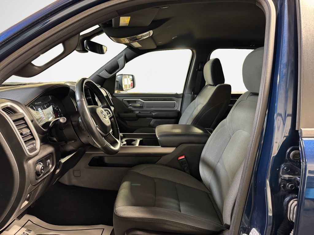 Used 2023 RAM 1500 Big Horn AWD/4WD image 12