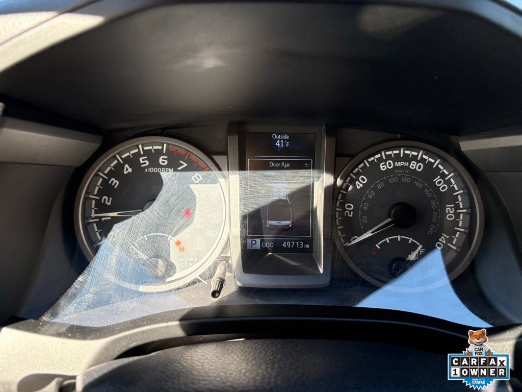 Used 2017 Toyota Tacoma TRD Sport image 16