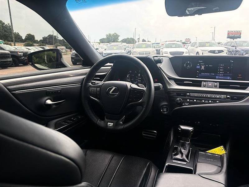 Used 2019 Lexus ES 350 F Sport w/ Accessory Package 2 FWD image 42