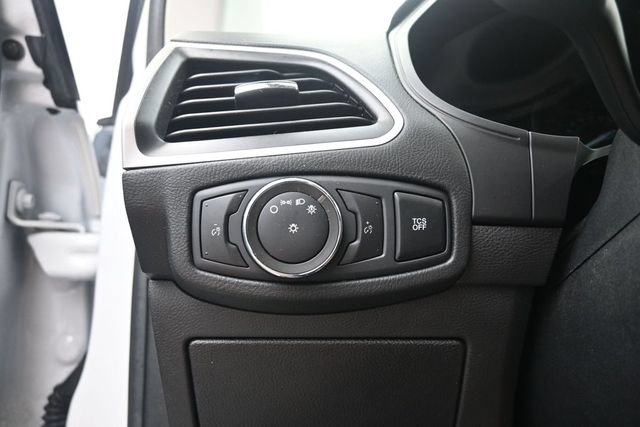 Used 2022 Ford Edge SE AWD/4WD image 19