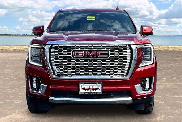 Used 2023 GMC Yukon Denali image 2
