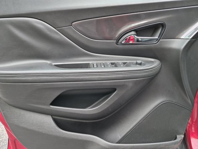 Used 2018 Buick Encore Essence AWD/4WD image 27