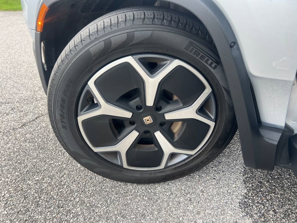 Used 2024 Rivian R1T Adventure image 27