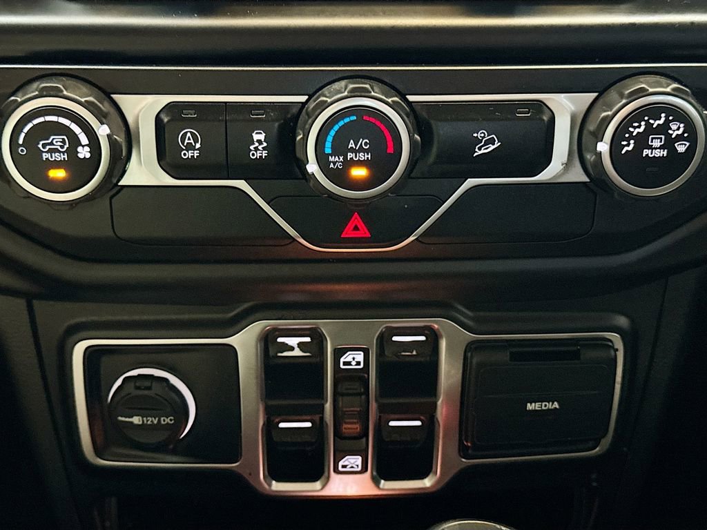 Used 2020 Jeep Wrangler Unlimited Sport S AWD/4WD image 18