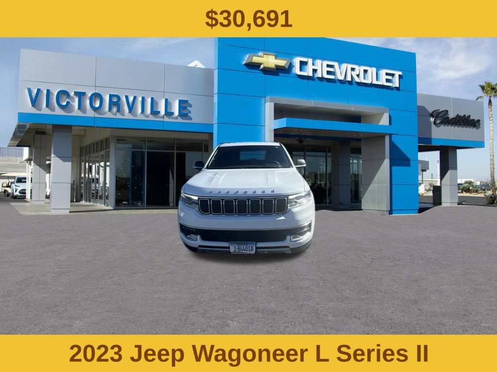Used 2023 Jeep Wagoneer L Series II AWD/4WD image 2