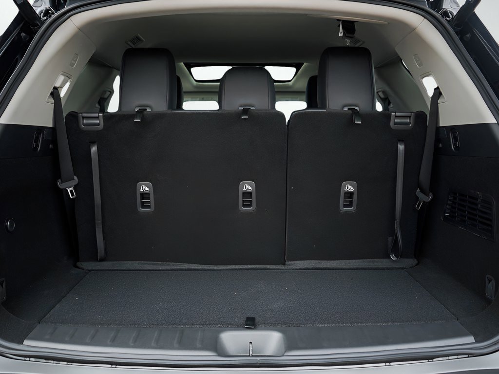 New 2026 Nissan Pathfinder SL w/ SL Premium Package AWD/4WD image 8