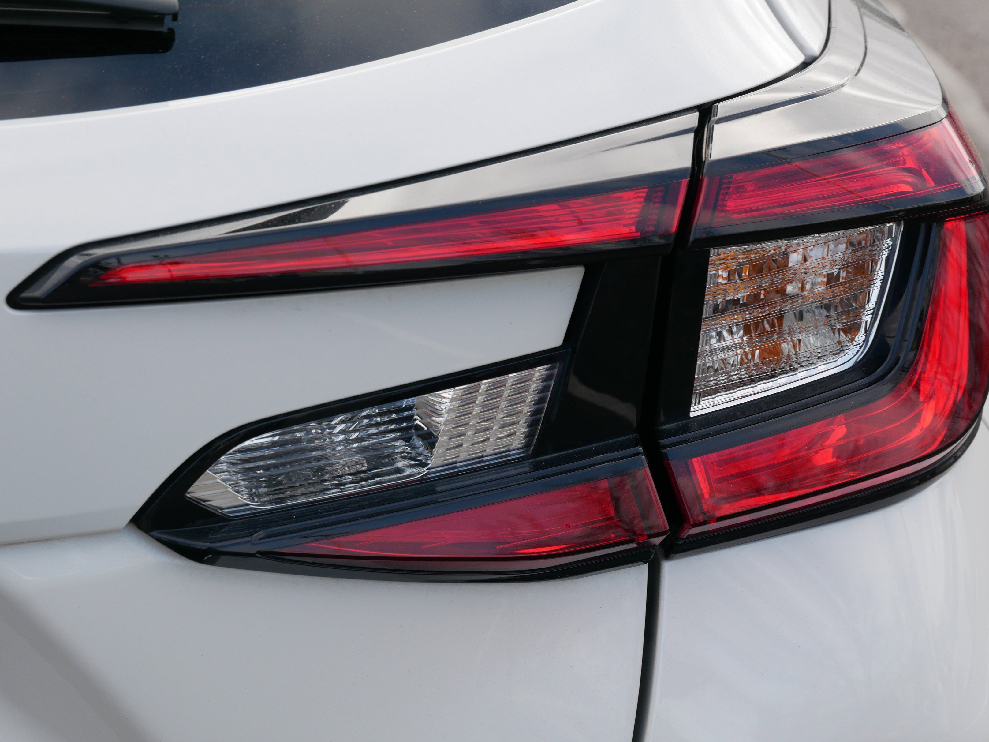 Certified 2025 Subaru Crosstrek 2.0i Premium image 17