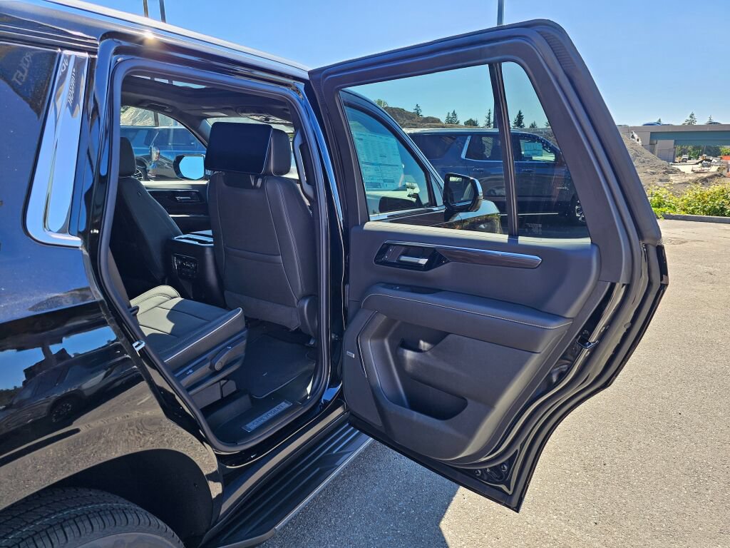 New 2026 Chevrolet Tahoe Premier AWD/4WD image 28