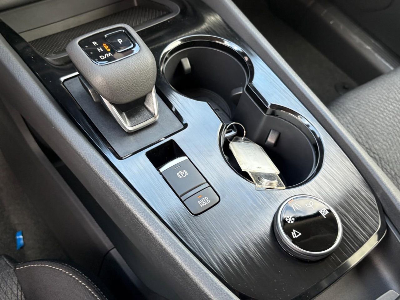 New 2026 Nissan Rogue SV AWD/4WD image 15