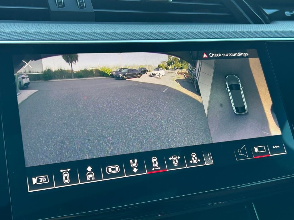 Used 2023 Audi e-tron S Premium Plus w/ Black Optic Package image 40
