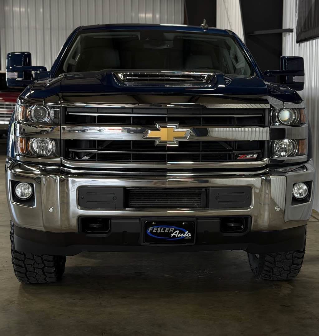 Used 2018 Chevrolet Silverado 2500 LTZ w/ Duramax Plus Package AWD/4WD image 3