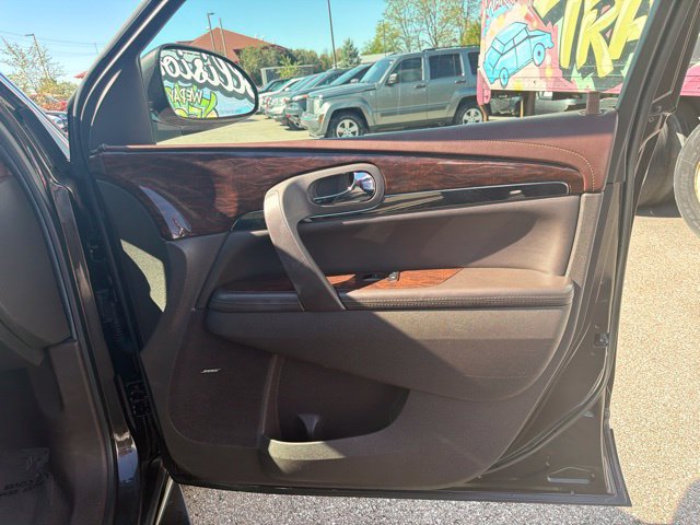 Used 2014 Buick Enclave Premium AWD/4WD image 33