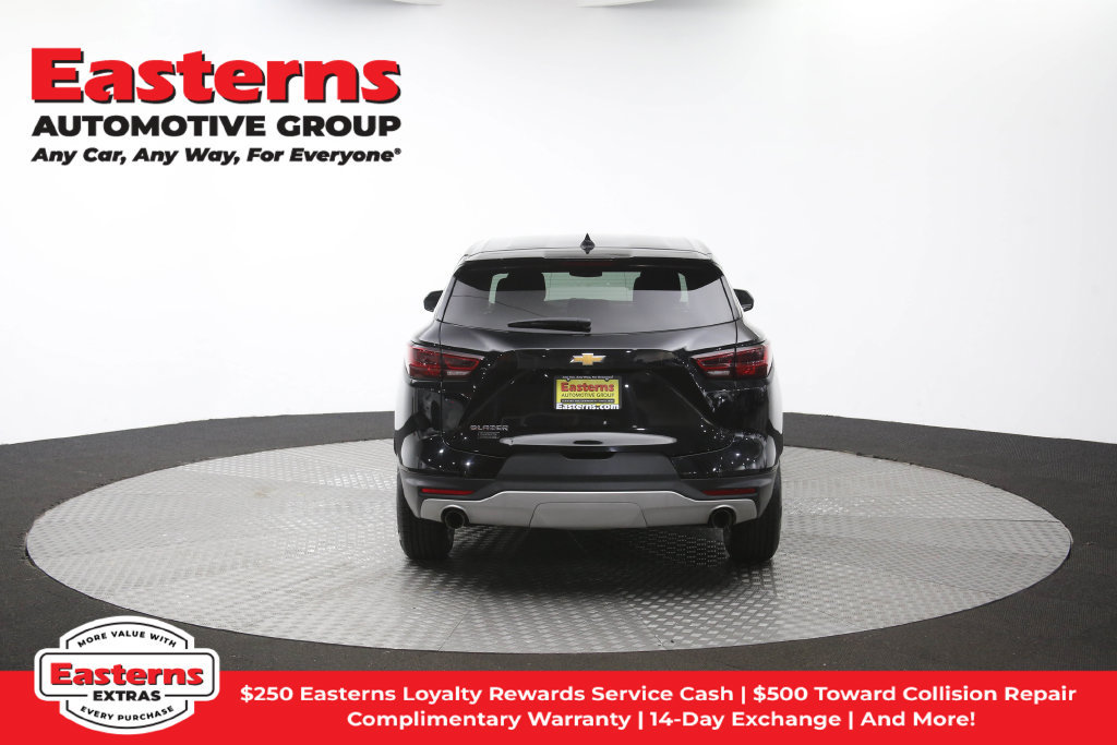 Used 2025 Chevrolet Blazer LT FWD image 40