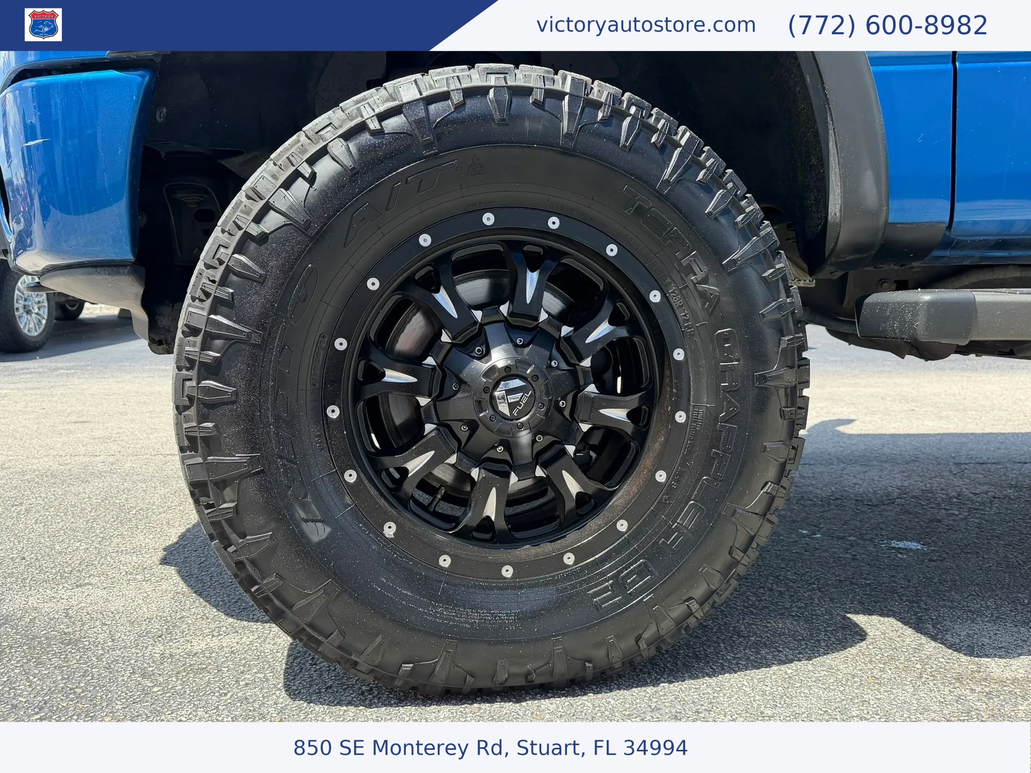 Used 2014 Ford F150 FX4 w/ Equipment Group 402A Luxury AWD/4WD image 9