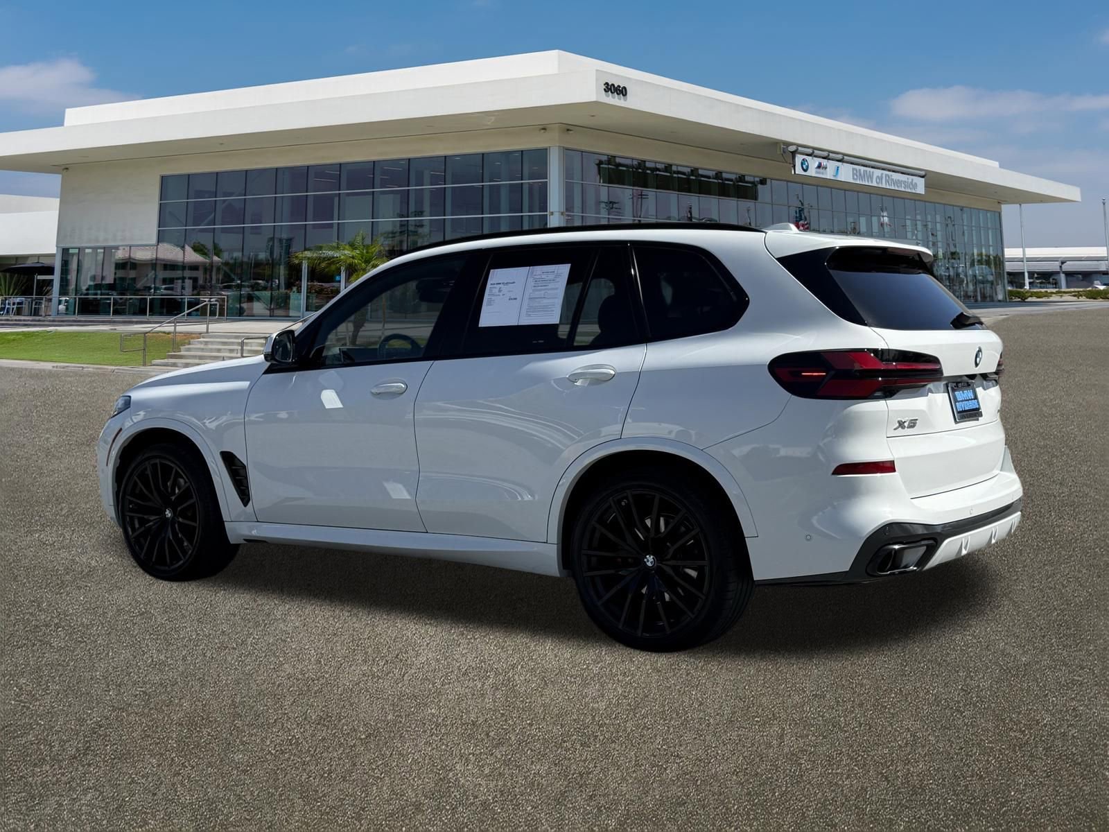 Used 2026 BMW X5 sDrive40i image 8