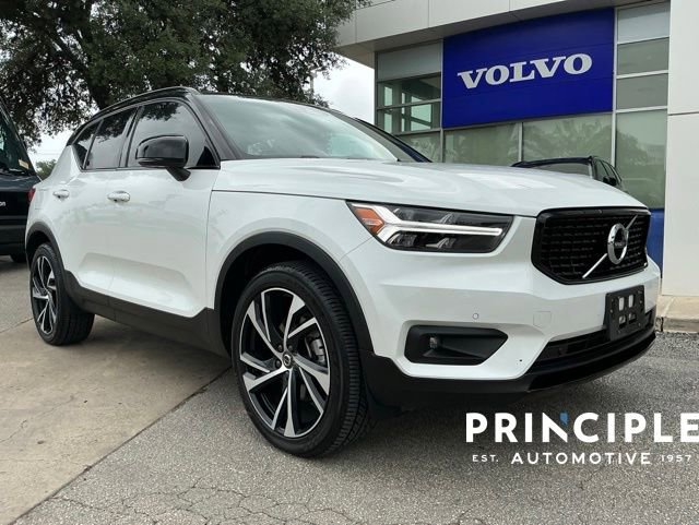Used 2020 Volvo XC40 T5 R-Design w/ Protection Package Premier