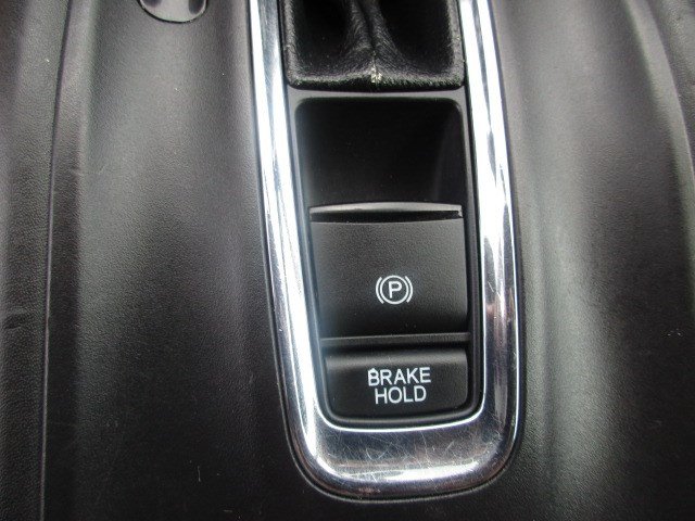 Used 2016 Honda HR-V EX image 25