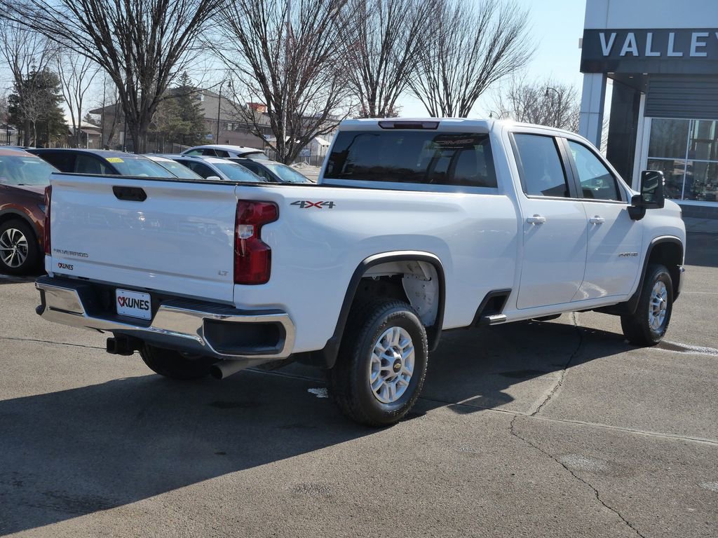 Used 2025 Chevrolet Silverado 2500 LT w/ Convenience Package AWD/4WD image 10