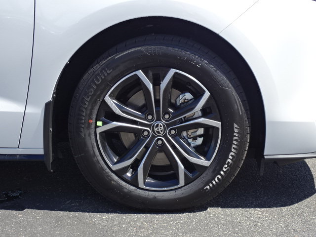 New 2026 Toyota Sienna Platinum AWD/4WD image 4