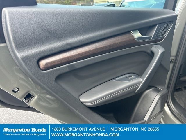 Used 2024 Audi Q5 2.0T Premium Plus image 28