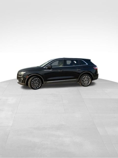 Used 2020 Lincoln Nautilus Reserve image 2