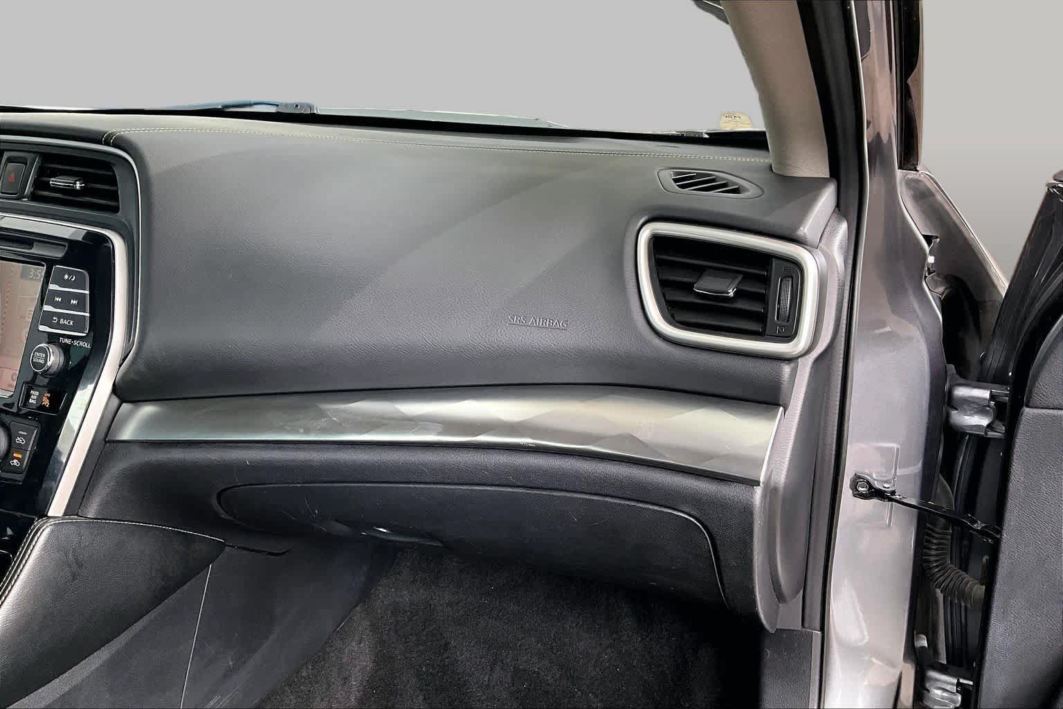 Used 2020 Nissan Maxima 3.5 SV w/ Floor Mat Group FWD image 18