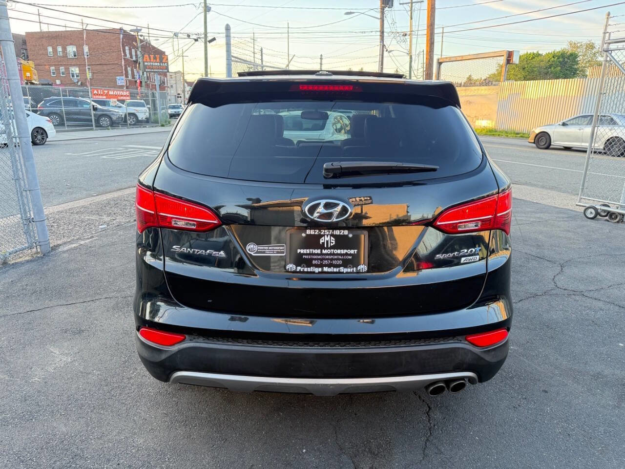 Used 2013 Hyundai Santa Fe Sport 2.0T w/ Technology Pkg AWD/4WD image 5