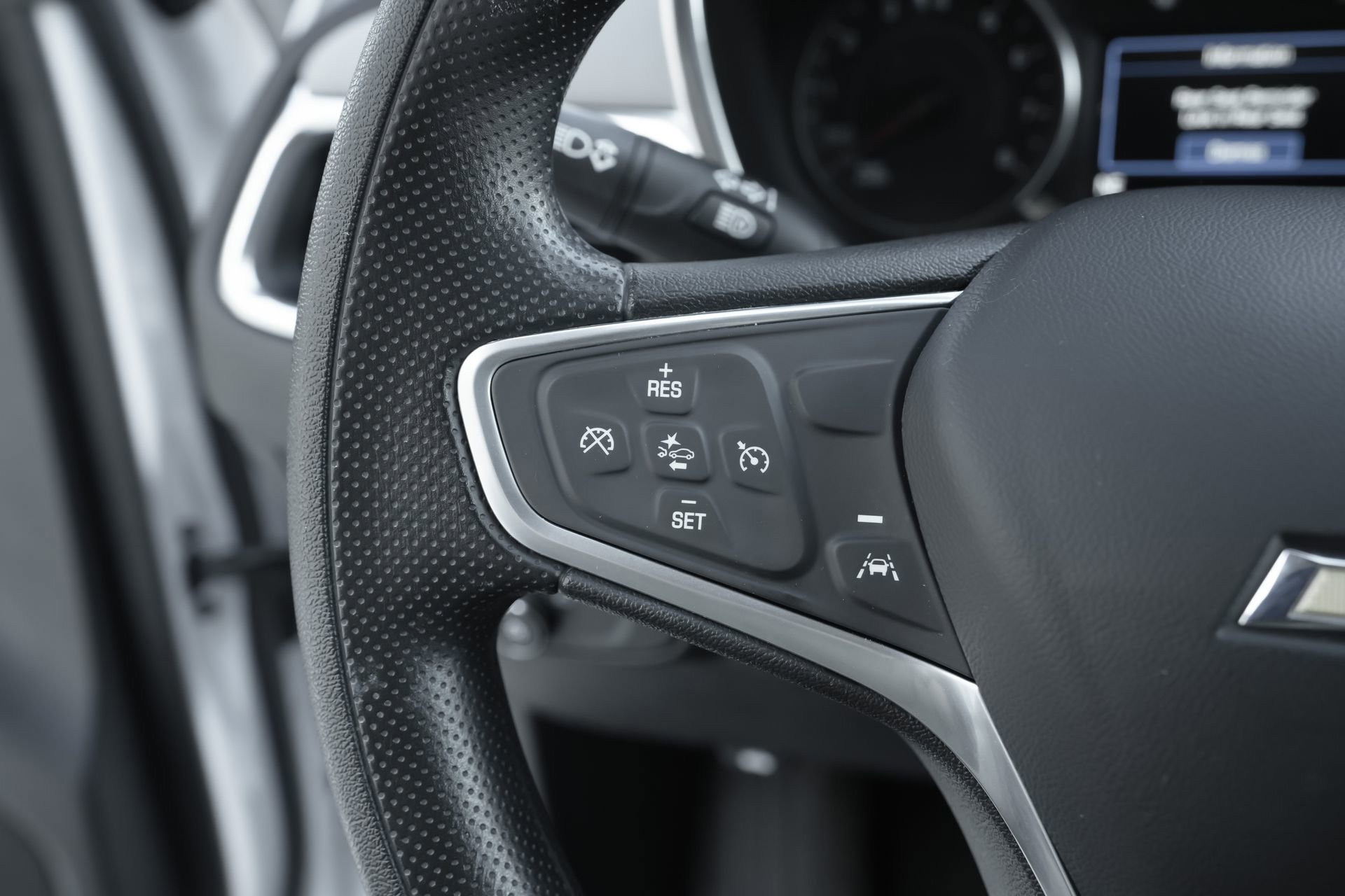 Used 2023 Chevrolet Equinox LS w/ LS Convenience Package image 17