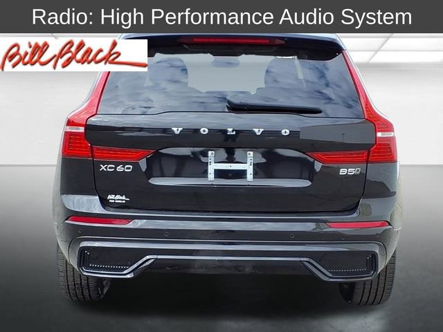 Used 2024 Volvo XC60 B5 Plus AWD/4WD image 5