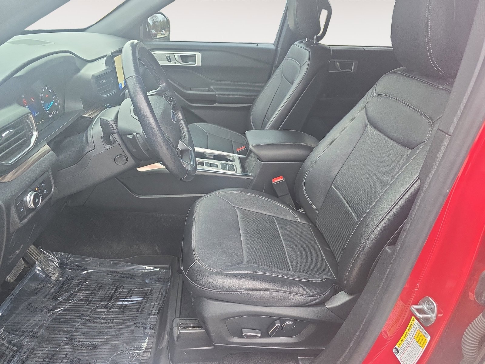 Used 2020 Ford Explorer Limited image 19