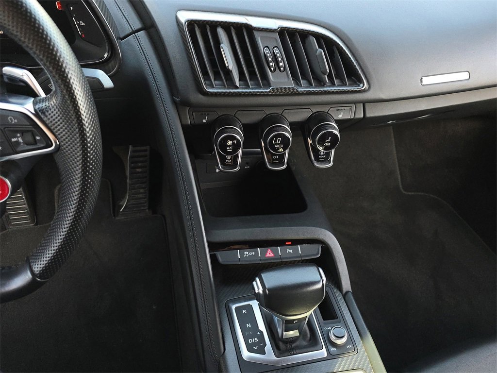 Used 2017 Audi R8 V10 plus image 25